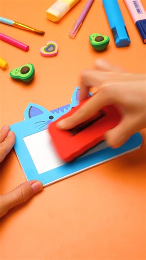 DIY Kitty Tablet for Kids 🎨📱 Draw and Erase!