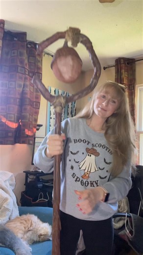 DIY Ren Faire/Druid Staff #diy #evafoam #tutorial #cosplay #renfaire | LeesyMae Cosplay