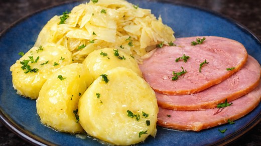 Slow cooker ham with cabbage and potatoes