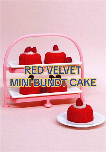 Miniverse . From Scratch 1 . Red Velvet Mini Bundt Cake @Miniverse #miniverse #fromscratch #redvelvetminibundtcake #rare #minibaking