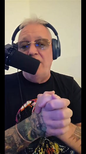 Replying to @brendanceltic crime in benidorm. is it out of control now. #crime #thingstodo #stagman #benidorm #holiday | Frank the STAG MAN Benidorm