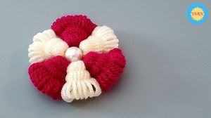 Hello, Friends 殺 This is a super easy woolen rose flower making...