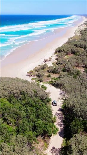 Exploring Moreton Island in a LandCruiser Troopy 🏝️🚙Alternative