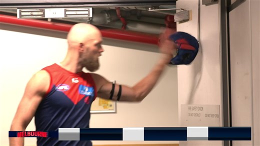 A beautiful tribute to Angus Brayshaw from the Dees following his retirement ❤️💙 | AFL