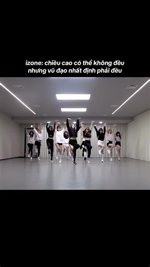 Vũ đạo hấp dẫn của Izone và bản cover độc đáo