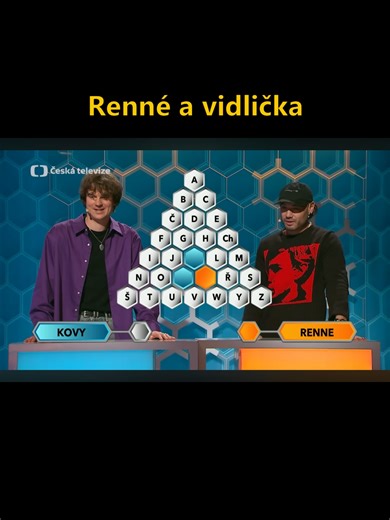 Kovy vs Renné #winter #snow #december #happynewyear #happynewyear2026 #switzer #switzerland #snowing #snowing🌨🌨🌨 #clashroyale #song #edit #songs #freefal #night #nightfalls #kapesnik #vazba #clash #rady #azkviz #kovy #renne