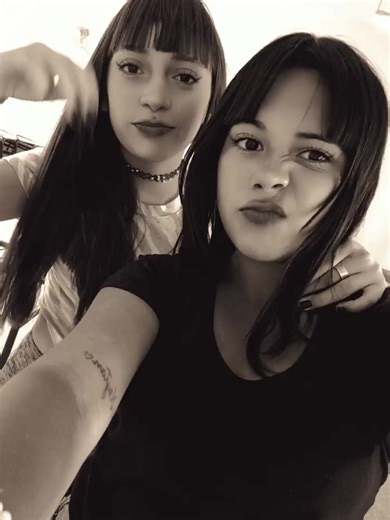 Videos de jaas..!!🫶😘 (@jaas2427) con “sonido original - Damian🧃”