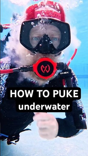 How to puke while scuba diving underwater 🤿🛟🤮 #scubadiving #gross #puke #divememe