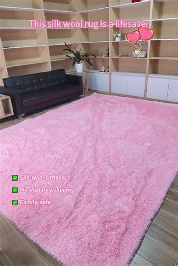 Winter is coming ❄️ you could use a cozy, fuzzy rug to warm up🥰🥰#rug #rugby #newyearnewme ##winter #lovemyhome