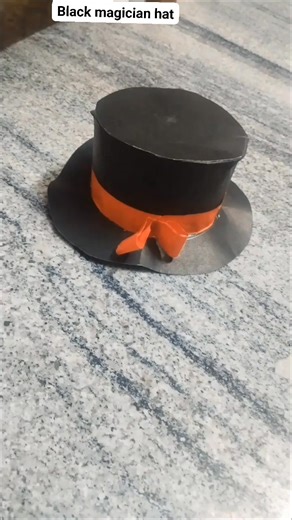 DIY Black Magician Hat for Kids | Easy A4 Chart Paper Craft | Hat Day Activity ✨ Welcome to this magical craft session! In this video, we'll show you how to make a Black Magician Hat using just A4-size black chart paper—a perfect craft for Hat Day celebrations at school. Kids will love wearing this simple yet creative hat while pretending to be little magicians! 🎩✨ Perfect For: Hat Day celebrations Fancy dress shows Pretend play Magic-themed parties 📢 Hashtags #HatDay #DIYHatForKids #MagicianH