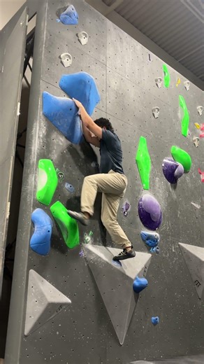 Day 25 Bouldering Until I Get A V8
