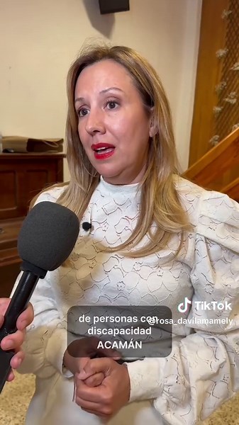✨ Tuve el honor de acompañar recientemente a la Fundación Hospitalarias Tenerife en un acto cargado de emoción, con motivo de la despedida de la Comunidad Religiosa de las Hermanas Hospitalarias del Sagrado Corazón de Jesús. 🙏 Han sido muchos años de estrechísima colaboración en el centro ACAMAN, trabajando juntas por el bienestar de las personas con discapacidad en nuestra isla. Su entrega, cariño y vocación de servicio han dejado una huella profunda en Tenerife. 💙 Desde 1969, las Hermanas Ho