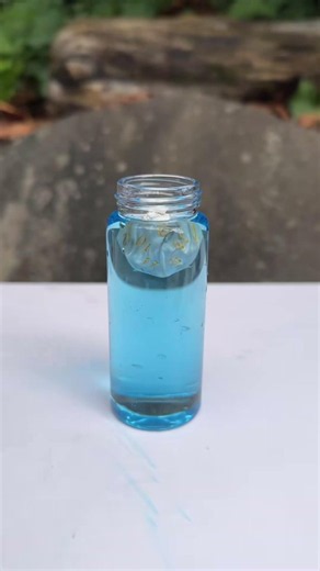 Bottling Cleric’s Divine Magic Dice Potion ☀️🎲