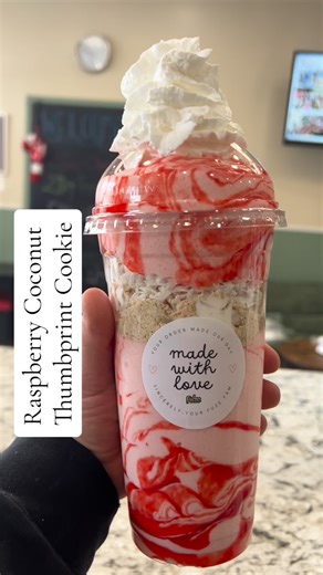 Fuze Nutrition Nazareth on Instagram: "𝑹𝒂𝒔𝒑𝒃𝒆𝒓𝒓𝒚 𝑻𝒉𝒖𝒎𝒃𝒑𝒓𝒊𝒏𝒕 𝑪𝒐𝒐𝒌𝒊𝒆 🍪 Creamy raspberry coconut shake with swirls of sugar free raspberry sauce & layered with graham and shredded coconut. ✨ Meal Replacement 🍽 ✨265 calories ✨Low Sugar ✨Full of Fiber 🌾 ✨24 Grams Of Protein 💪🏽 ✨21 Essential Vitamins and Minerals 🌿 ✨Low Glycemic and Diabetic Friendly 🥰 Available for a limited time! Only at your favorite healthy spot! 🥤Fuze Nutrition🥃 ⏰ Monday-Friday 7am-5pm ⏰ Saturday