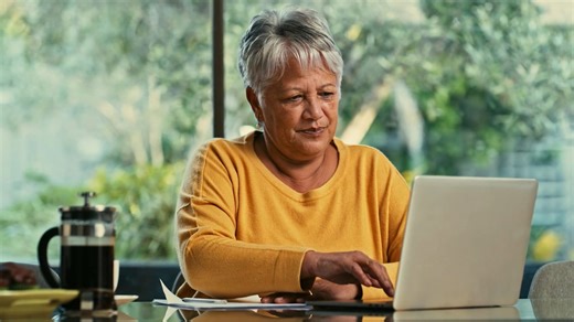 Social Security averaging $23,712 a year while living costs continue climbing higher