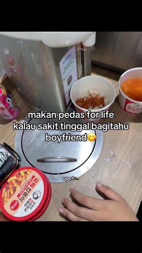Makan Pedas for Life - Kenyang tapi Maunya Nyam Nyam Terus