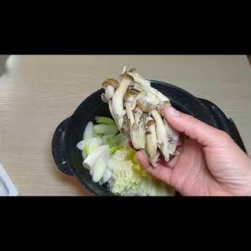 Frozen cod served in a miso-flavored hotpot #short 2026 2 8 #cooking #easyrecipe #homecooking #co...