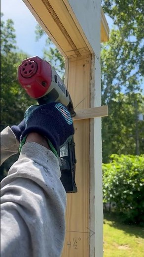 What is a Shim pack ? #carpenter #carpentry #tips #youtubeshorts