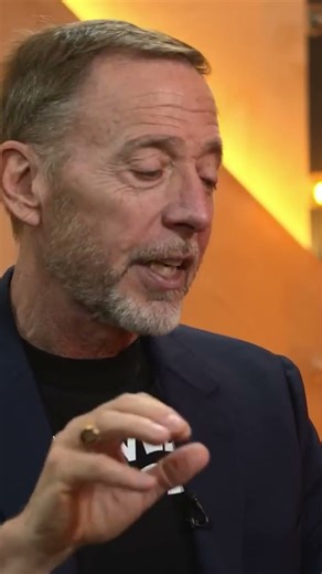 When someone comes in with take it or leave it pressure, a simple question can change everything. Asking “How am I supposed to do that?” forces them to rethink the terms and levels the playing field. | Chris Voss