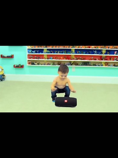 Funnel Vision Walk Like Shawn Song