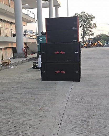 2 Bass 2 Line array DJ Mini Setup @VkiVan Rhythm MUSIC and LIGHTS 077219 07486 https://g.co/kgs/UNG2D2F | Vki Van