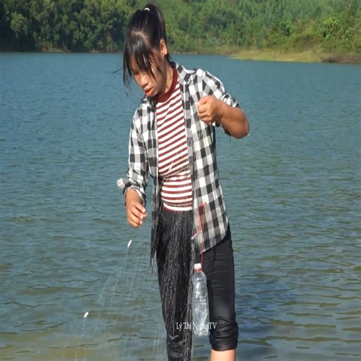 Catch fish, trap fish, harvest lots of fish to sell at the market - Process fried fish | Ly Thi Mom