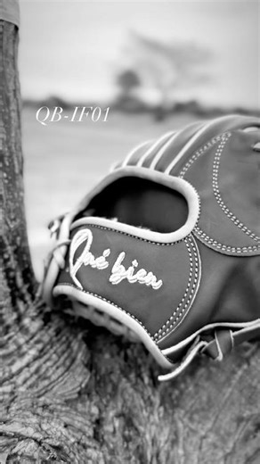 Qué bienという新しいグローブメーカーです。 #草野球 #野球#グローブ