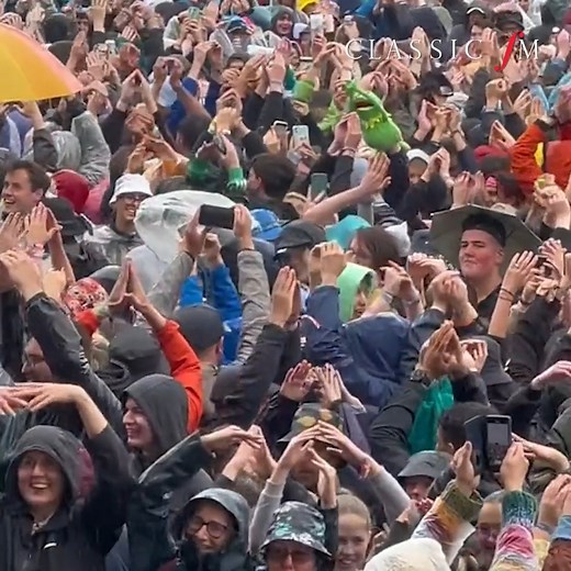 Symphony orchestra sparks mosh pit at a festival! 🤣 This is the Oxford Symphony Orchestra playing John Williams, Strauss II and Tchaikovsky to an ecstatic crowd at the Truck Festival in Oxford. | Classic FM