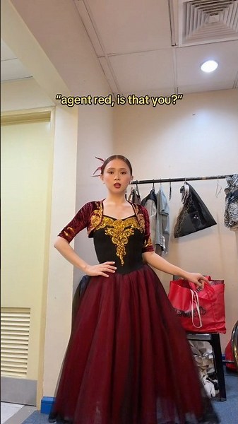 #pov agent red dressed up as a ballerina and agent black didn’t recognize bc of her disguise
