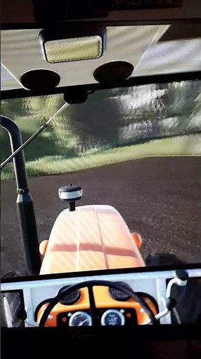 farming simulator 19 traktor fiat w akcji