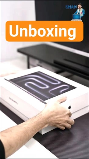 macbook pro m5 max 16 inch (unboxing) #gadgetfreak #gadgetstore #trendinggadgets #digitalgadgets