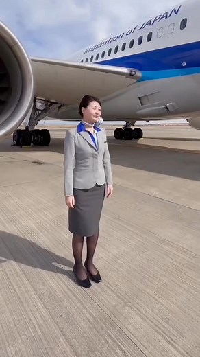 Xem ANA catwalk 1 tiếng rồi vẫn chưa thấy cuốn chỗ nào?! 🚶‍♀️✈️😁✨ #FlyANA #AllNipponAirways | All Nippon Airways