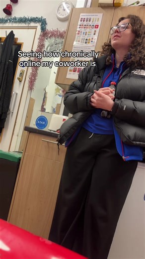 Someone needs to get a job @lace