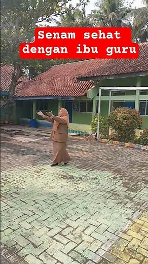 senam sehat dengan Bu guru