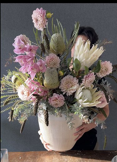Flower Bouquet Tutorial: Create Stunning Floral Arrangements