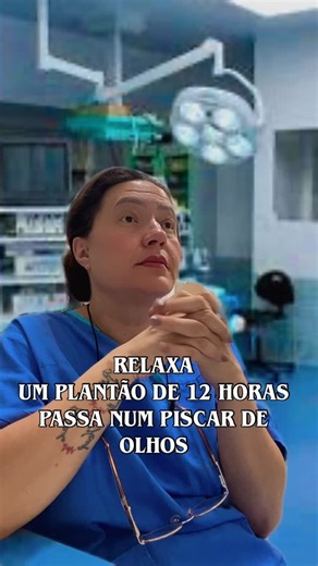 Rafinha Ribeiro on Instagram: "Aquele plantão que nunca acaba kkkk #enfermagem #humor #video #engraçado #fyp"