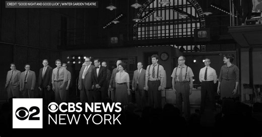 George Clooney takes first Broadway bow as "Good Night, And Good Luck" begins previews