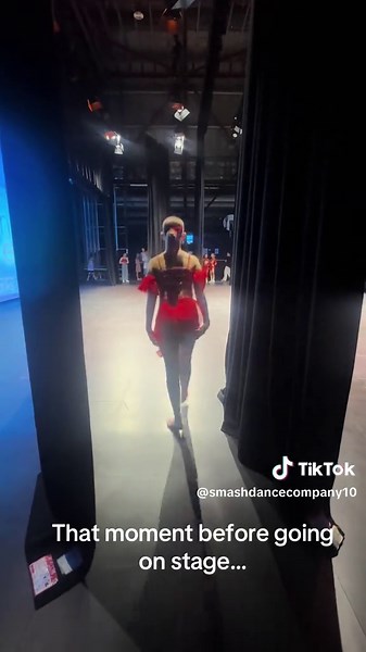 Dancers' Pre-Stage Adrenaline: A Moment to Remember