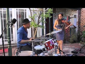 Amazing violin and drums duo cover the presets