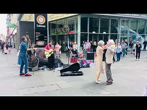 Lucky - Amazing Buskers in Glasgow, Scotland 🏴󠁧󠁢󠁳󠁣󠁴󠁿 🏴󠁧󠁢󠁳󠁣󠁴󠁿 🏴󠁧󠁢󠁳󠁣󠁴󠁿 03
