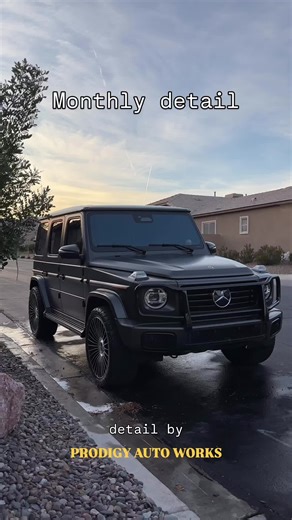 This wrap goes perfect with this vehicle and especially when it’s detail by yours truly⚡️#vegas #detailers #detailer #detailing #fyp