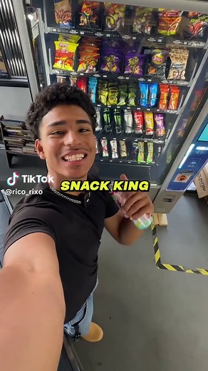 Building a Snack Empire | Part 3 #sellingsnacks #entrepreneur #business #money #sidehustle
