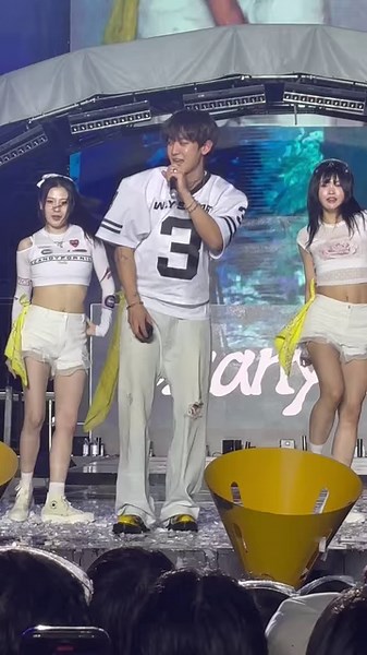 Chanyeol electrifies the stage with his song ‘Good Enough’ during the Day 1 of Waterbomb Manila 2025! | GMA News