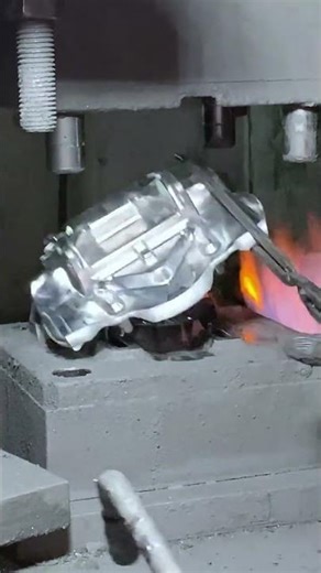 7075 automotive mechanical forging parts are instantly shaped#Forging plant#Aluminum alloy