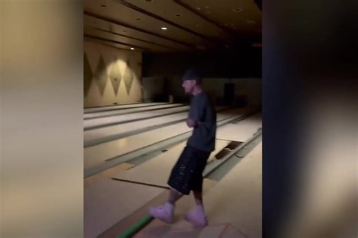Justin Bieber visits 'Baby' bowling alley 15 years after debut hit