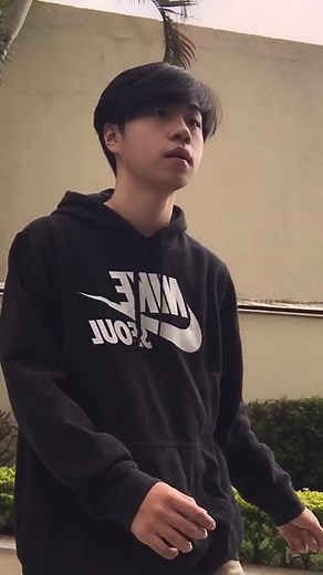 tava em duvida em ql postar kkk vai logo os dois msm kkkk