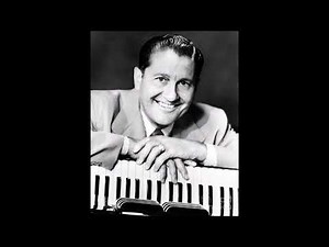 Lawrence Welk And His Champagne Music Makers - Room Full Of Roses (1957)