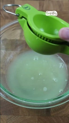 The correct way to squeeze a lemon