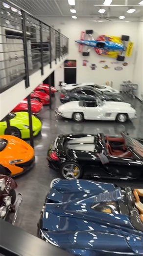 This dream garage is a huge inspiration! 🤩 | Shmee150