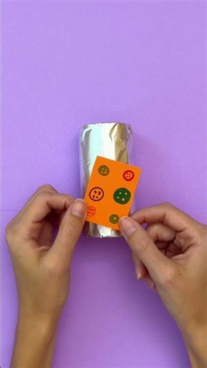 Make a Robot Toy from a Cardboard Tube and Foil! 🤖📦